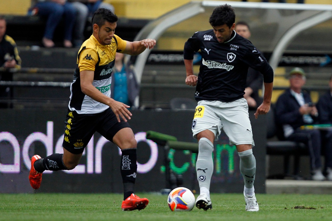 Nhận định soi kèo Botafogo vs Criciuma lúc 06h00 ngày 19/10/2024 nhan-dinh-soi-keo-botafogo-vs-criciuma-luc-06h00-ngay-19-10-2024-1