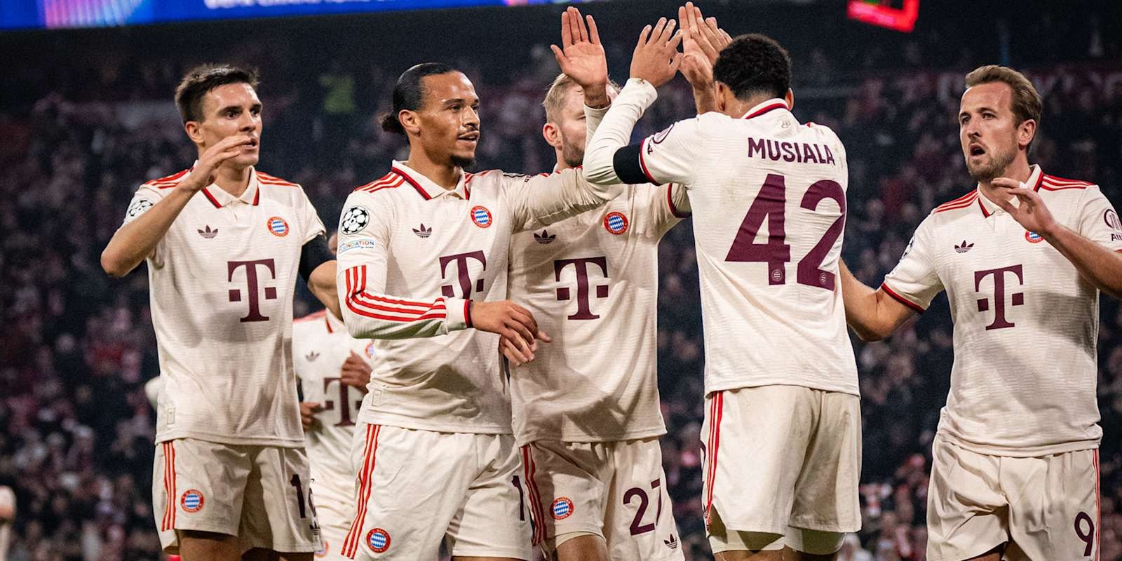 Nhận định soi kèo St Pauli vs Bayern lúc 21h30 ngày 9/11/2024 nhan-dinh-soi-keo-st-pauli-vs-bayern-luc-21h30-ngay-9-11-2024-1