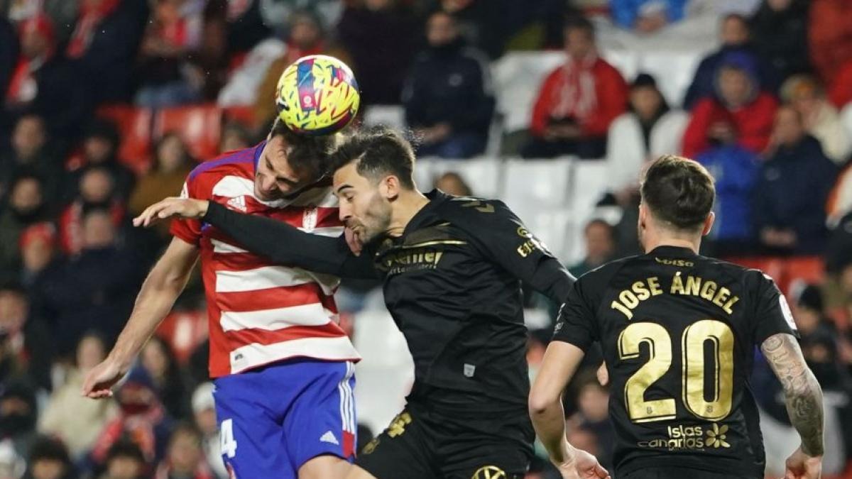 Nhận định soi kèo Tenerife vs Granada lúc 02h30 ngày 29/3/2025 nhan-dinh-soi-keo-tenerife-vs-granada-luc-02h30-ngay-29-3-2025-1