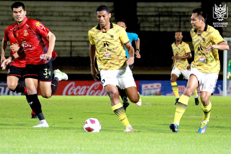 nhan-dinh-soi-keo-chiangrai-vs-nongbua-pitchaya-luc-19h00-ngay-4-4-2025