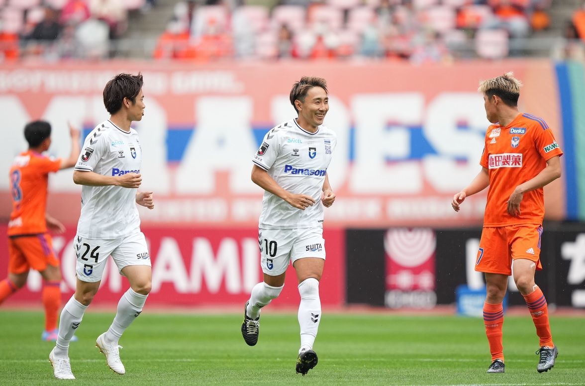 nhan-dinh-soi-keo-fukuoka-vs-albirex-niigata-luc-14h00-ngay-21-6-2025
