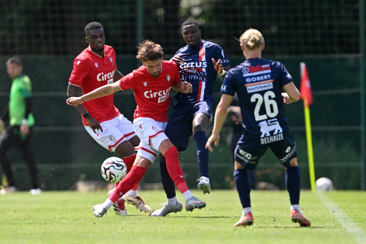 Nhận định soi kèo La Louviere vs Standard Liege lúc 01h45 ngày 27/7/2025 nhan-dinh-soi-keo-la-louviere-vs-standard-liege-luc-01h45-ngay-27-7-2025-1