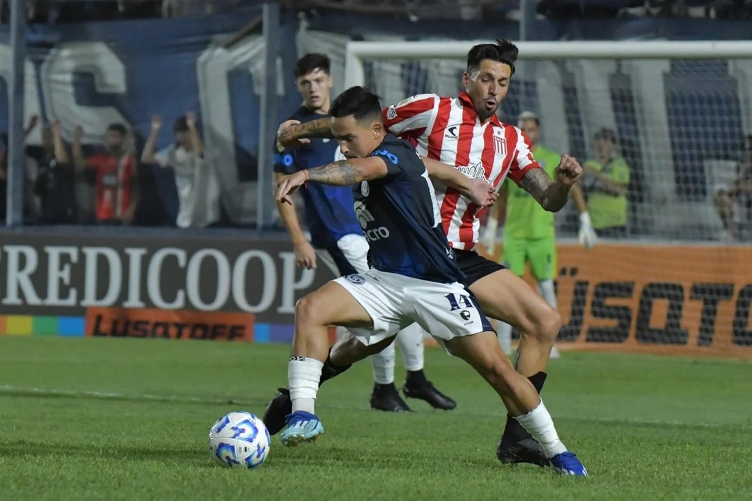 nhan-dinh-soi-keo-cerro-porteno-vs-estudiantes-de-la-plata-luc-05h00-ngay-14-8-2025-1