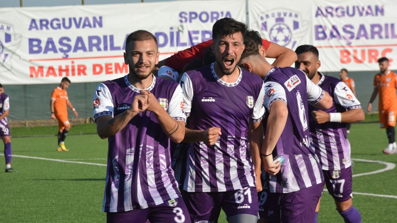 nhan-dinh-soi-keo-bulancakspor-vs-hopaspor-luc-19h00-ngay-3-9-2025-1