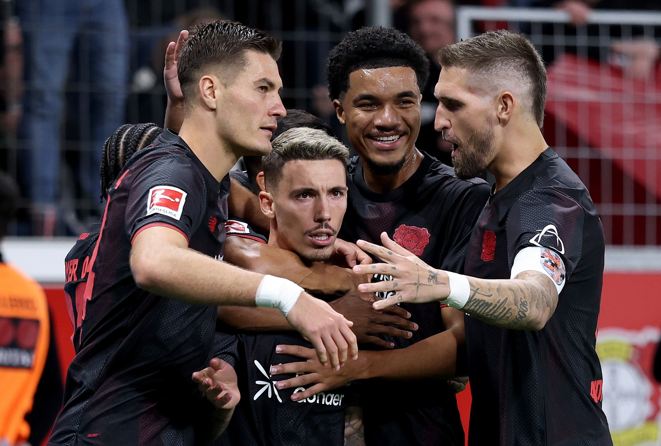 Nhận định soi kèo Leverkusen vs PSV lúc 02h00 ngày 2/10/2025 nhan-dinh-soi-keo-leverkusen-vs-psv-luc-02h00-ngay-2-10-2025-1