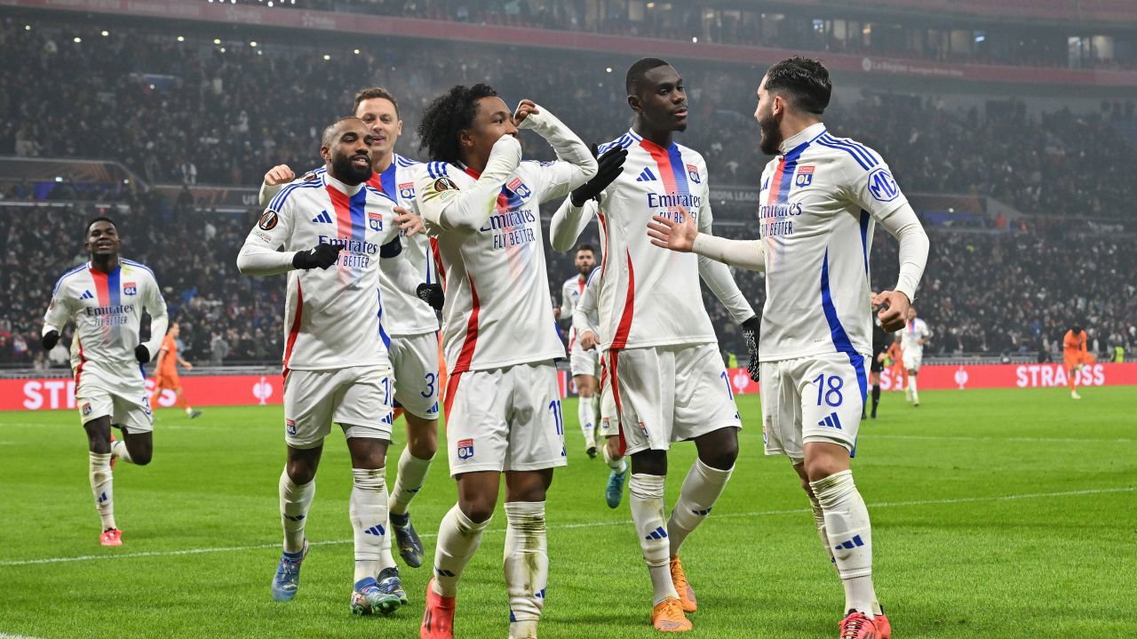 nhan-dinh-soi-keo-lyon-vs-salzburg-luc-2h00-ngay-3-10-2025