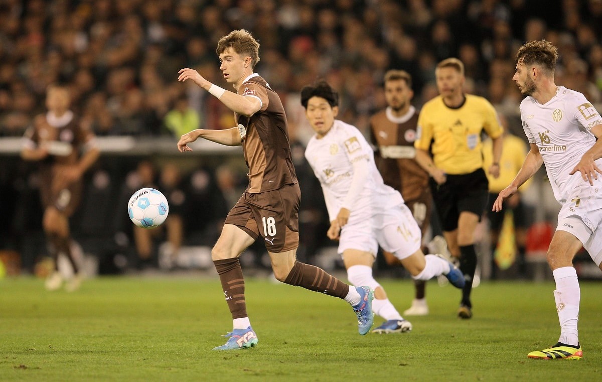 Nhận định soi kèo Mainz vs St Pauli lúc 21h30 ngày 21/12/2025 nhan-dinh-soi-keo-mainz-vs-st-pauli-luc-21h30-ngay-21-12-2025-1