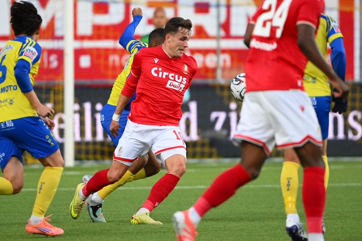 Nhận định soi kèo Standard Liege vs Sint Truidense lúc 00h30 ngày 27/12/2025 nhan-dinh-soi-keo-standard-liege-vs-sint-truidense-luc-00h30-ngay-27-12-2025-1